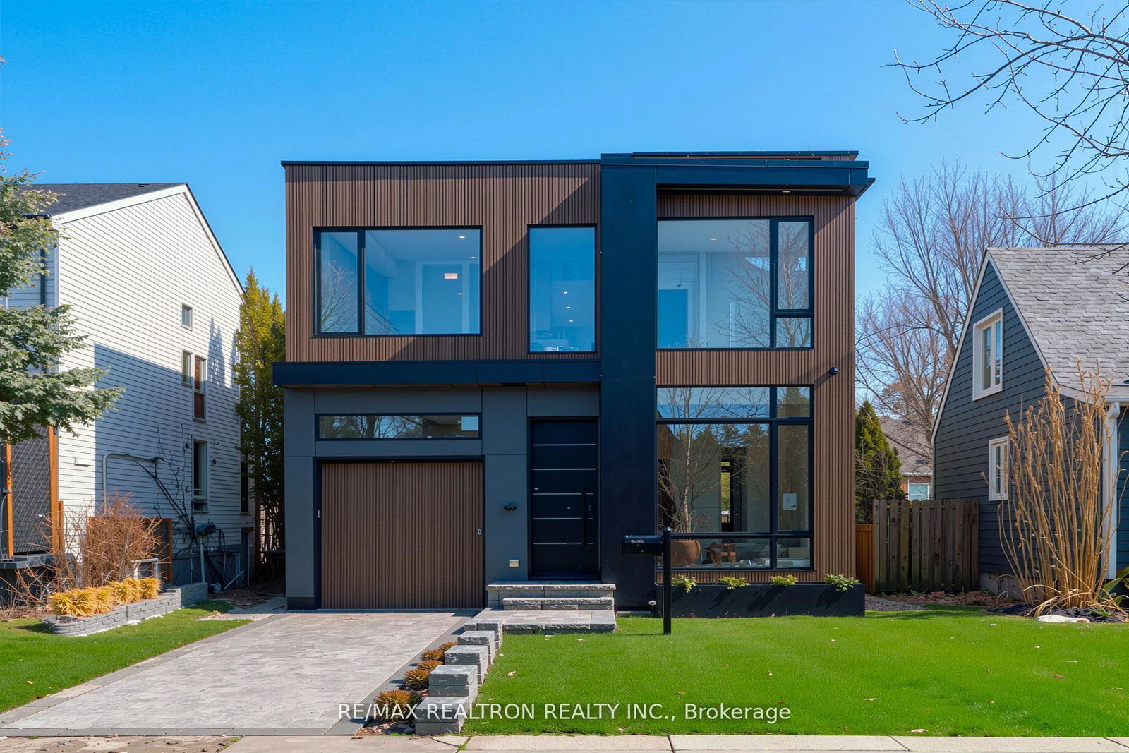 19-topham-road-toronto-east-york-ontario-e13808228