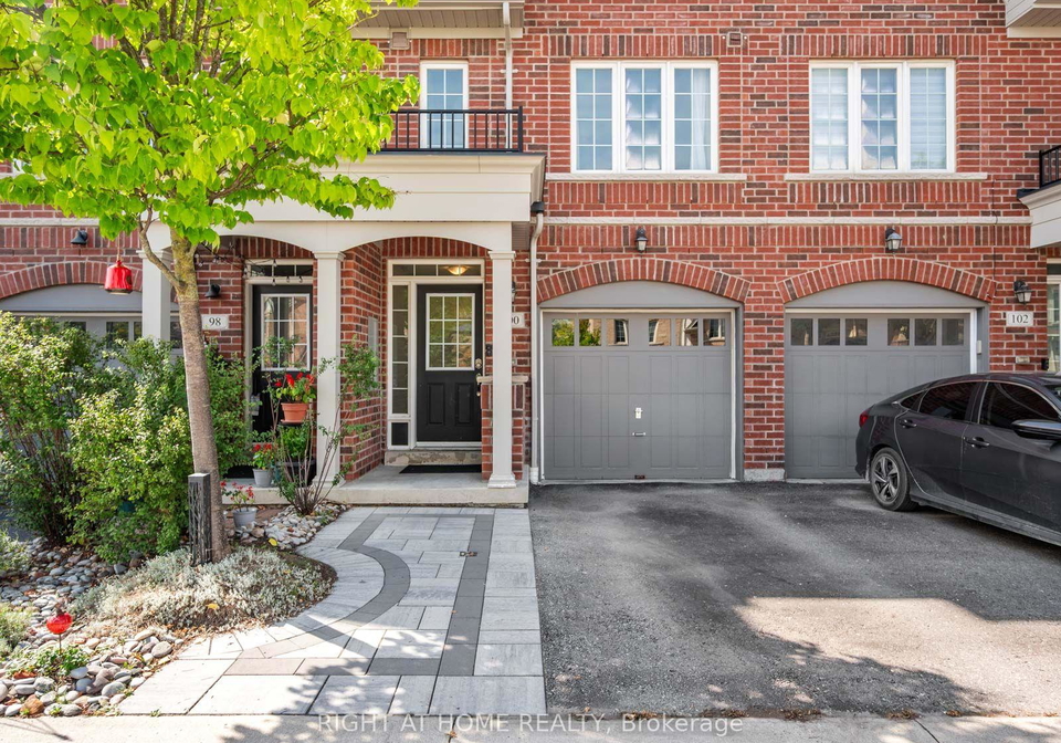 100-magpie-way-whitby-ontario-e13808556