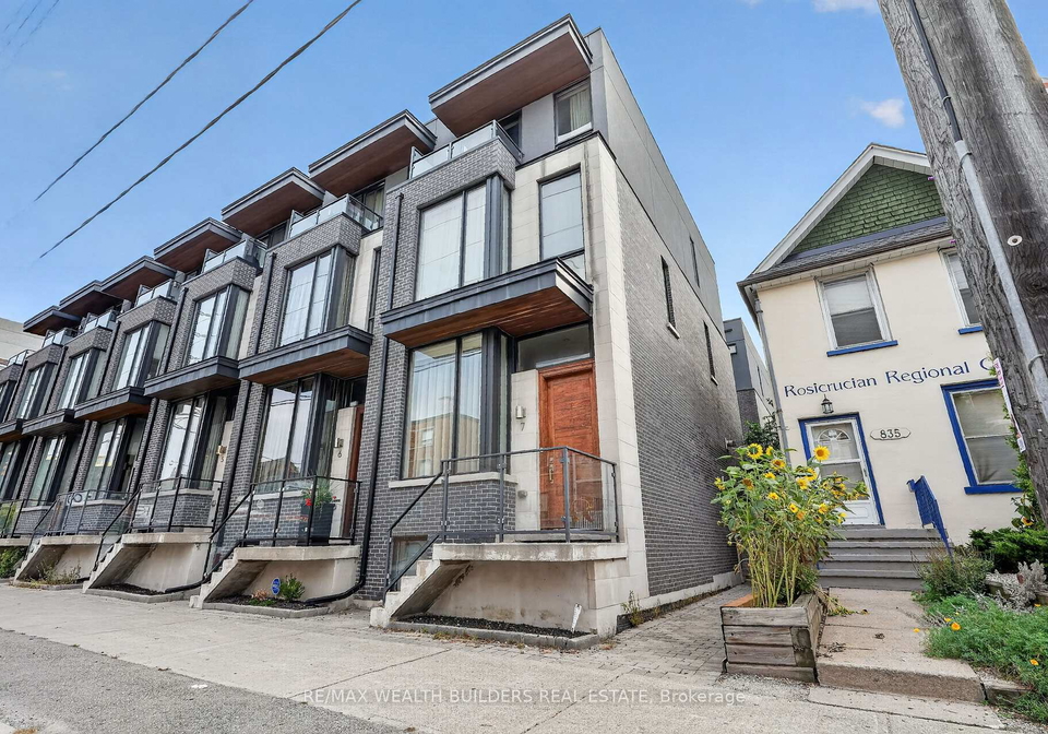 837-broadview-avenue-toronto-east-york-ontario-e13809466