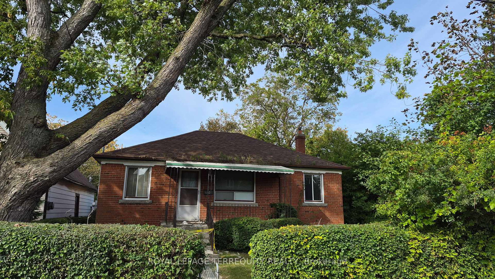 228-south-woodrow-boulevard-toronto-scarborough-ontario-e13809944