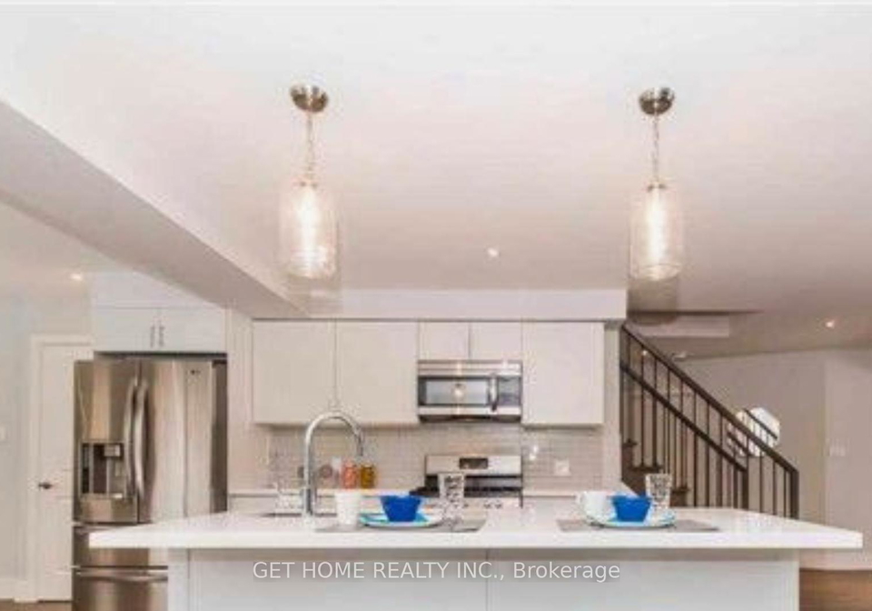 1112-centre-street-s-whitby-ontario-e13810064