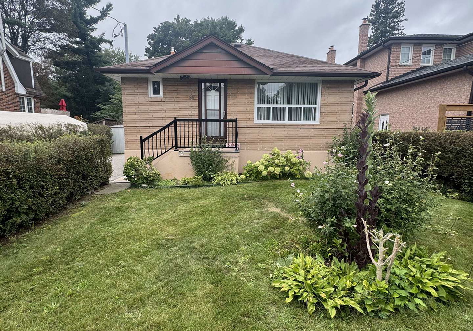 20-gladys-road-toronto-scarborough-ontario-e13810268