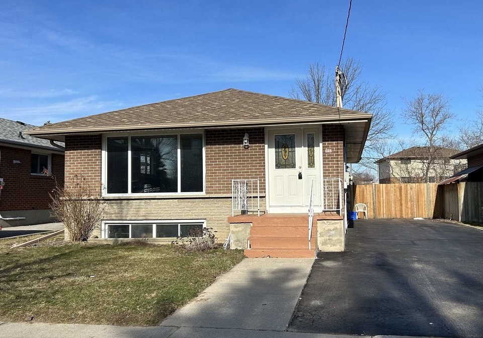 125-cabot-street-oshawa-ontario-e13810434