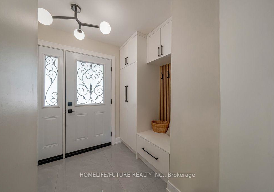 37-south-shields-avenue-toronto-scarborough-ontario-e13810568