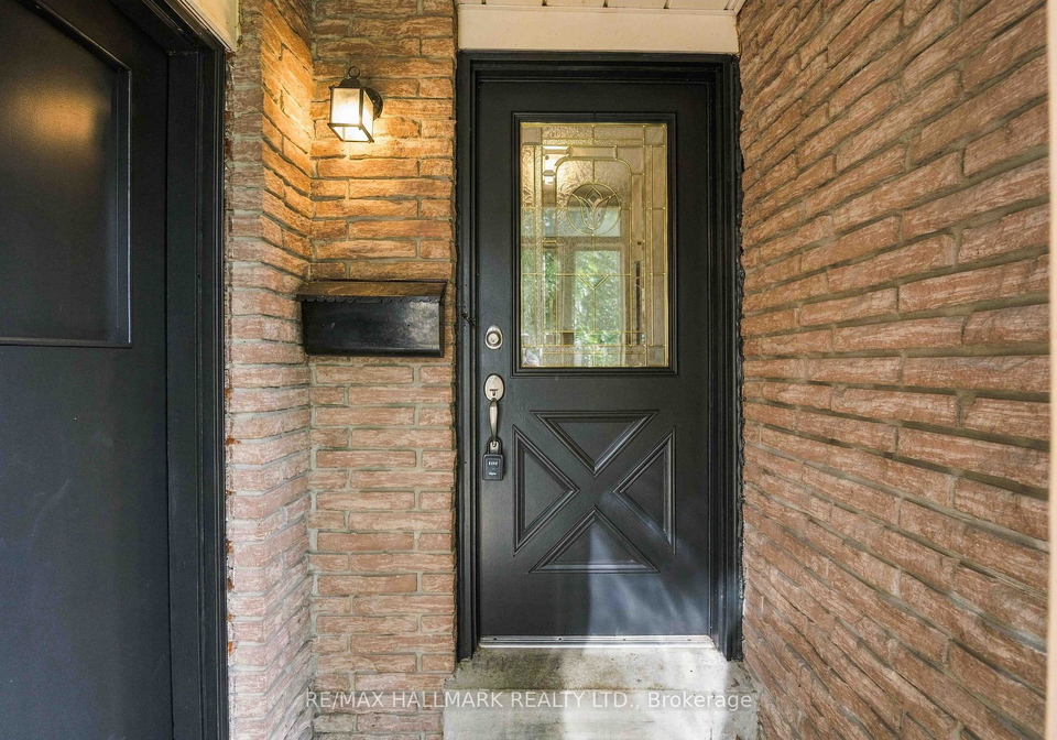 516-creekview-circle-pickering-ontario-e13811188