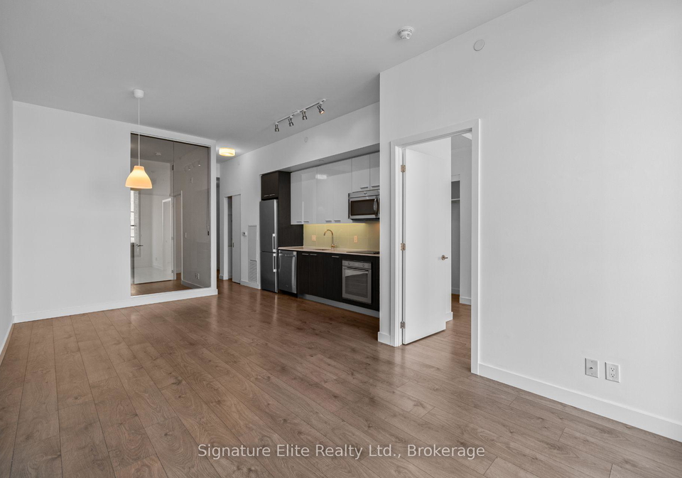 1075-queen-street-e-toronto-toronto-ontario-e13811642