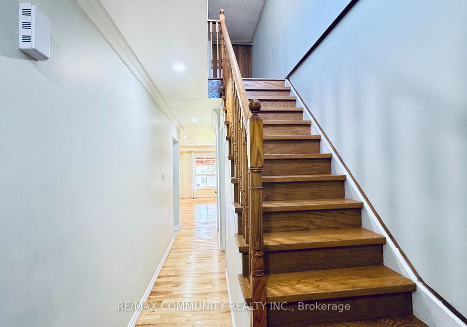 45-shepmore-terrace-toronto-scarborough-ontario-e13811880