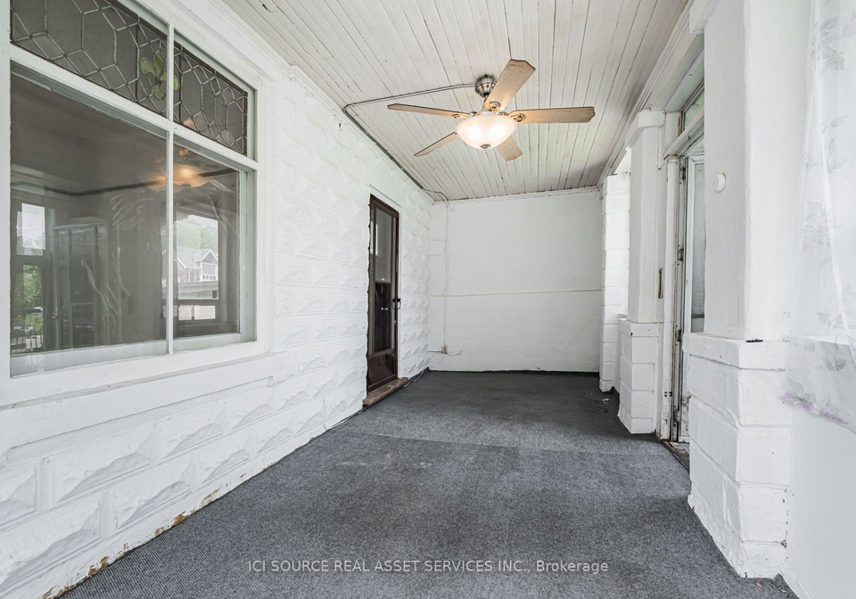 12-sibley-avenue-toronto-toronto-ontario-e13812462
