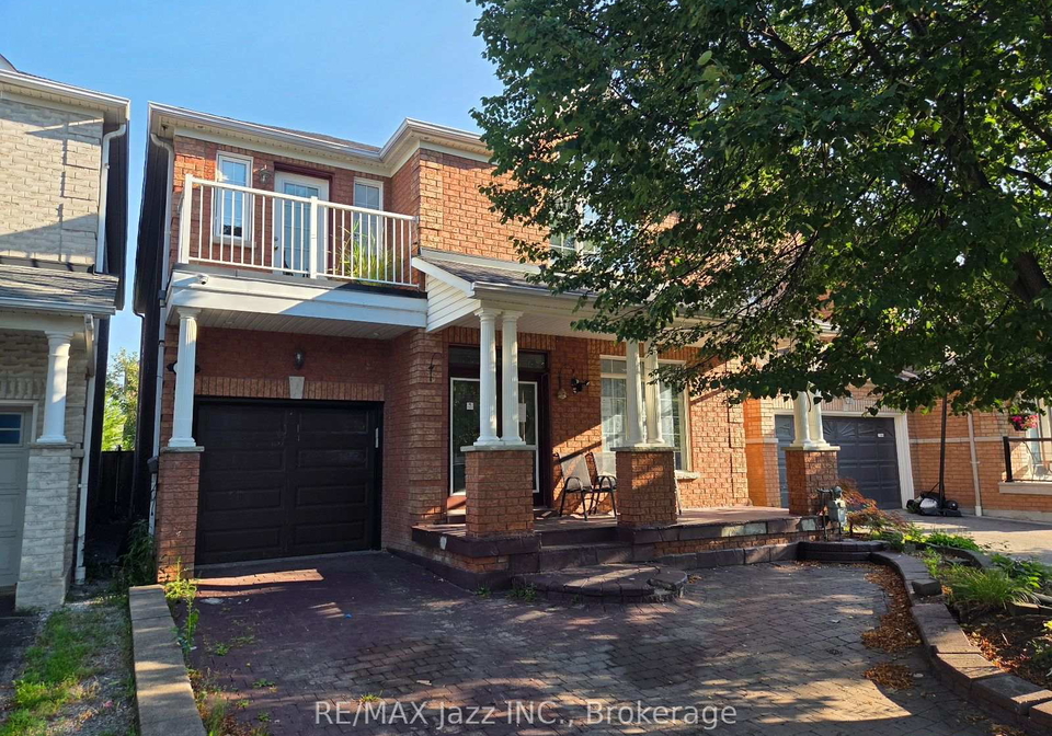 32-dent-street-ajax-ontario-e13814030