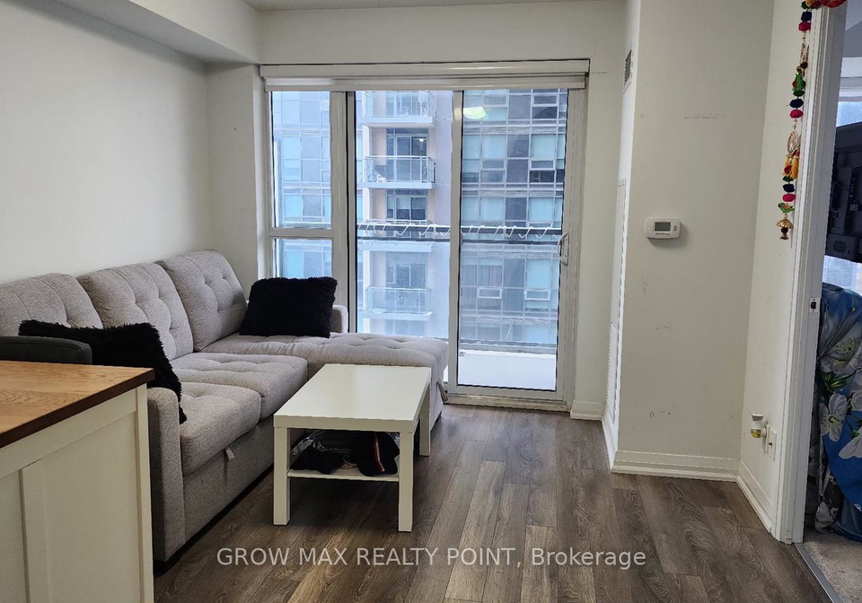 30-meadowglen-place-toronto-scarborough-ontario-e13814406