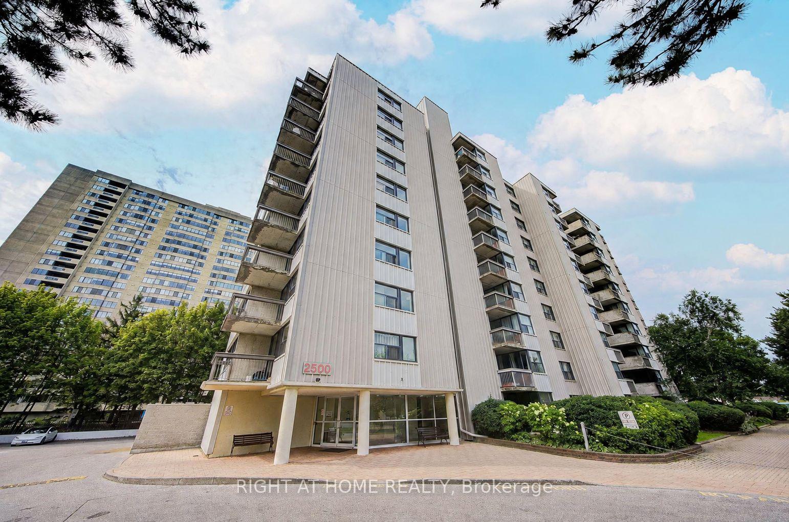 2500-bridletowne-circle-toronto-scarborough-ontario-e13814562