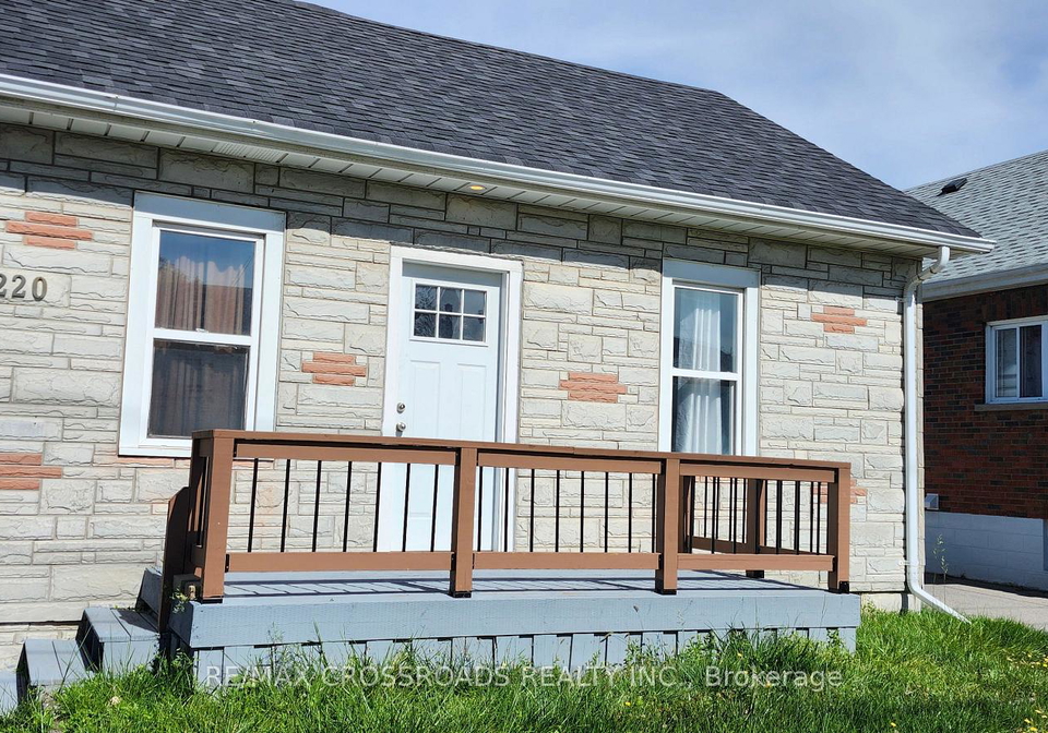 220-mcnaughton-avenue-oshawa-ontario-e13815082