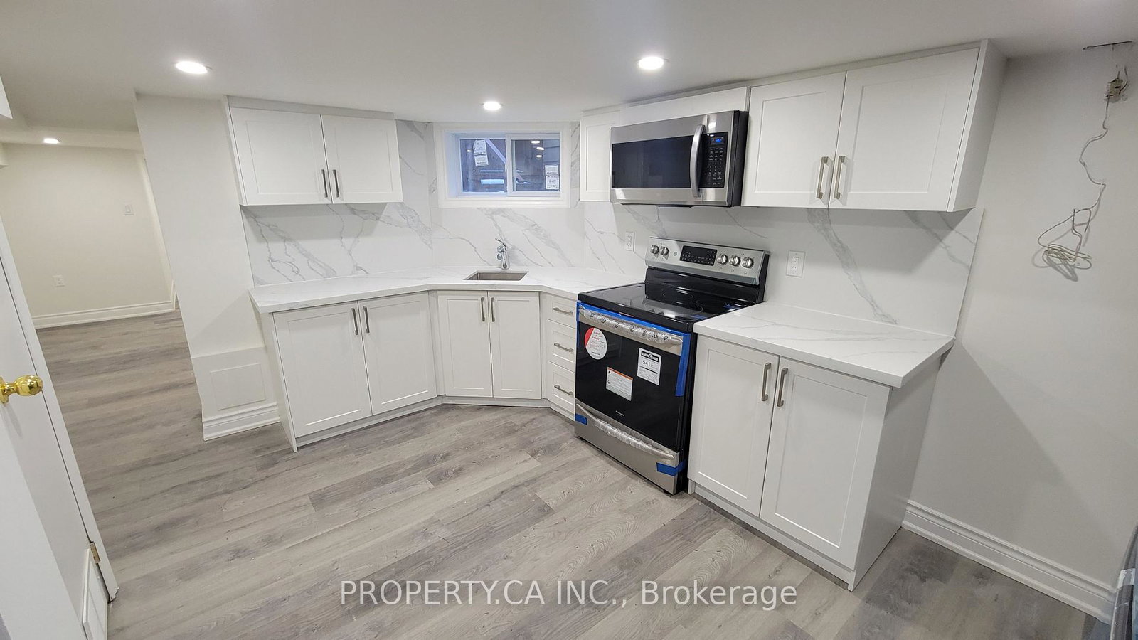 625-rhodes-avenue-toronto-toronto-ontario-e13815174