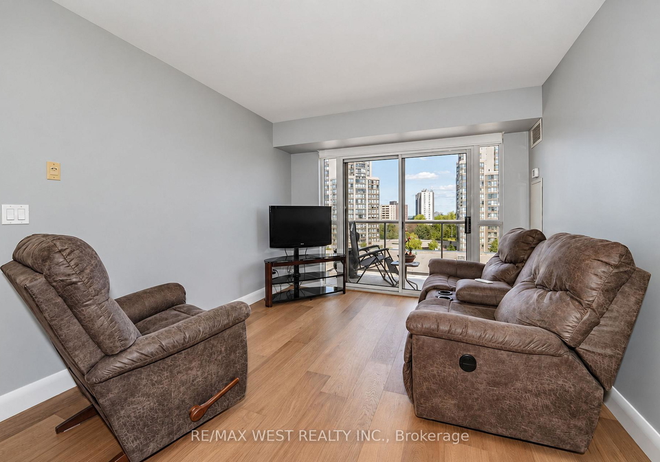 3650-kingston-road-toronto-scarborough-ontario-e13815560
