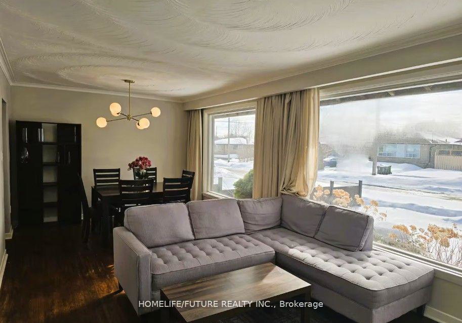 7-stonehenge-crescent-toronto-scarborough-ontario-e13815860