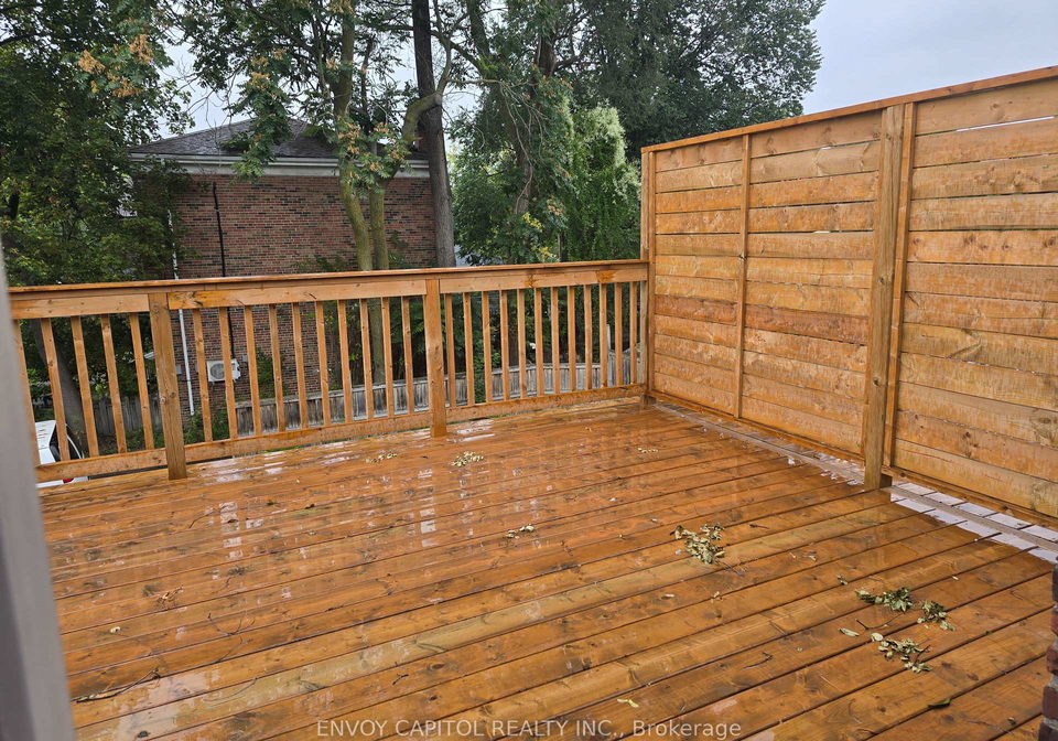 1354-queen-street-e-toronto-toronto-ontario-e13816596