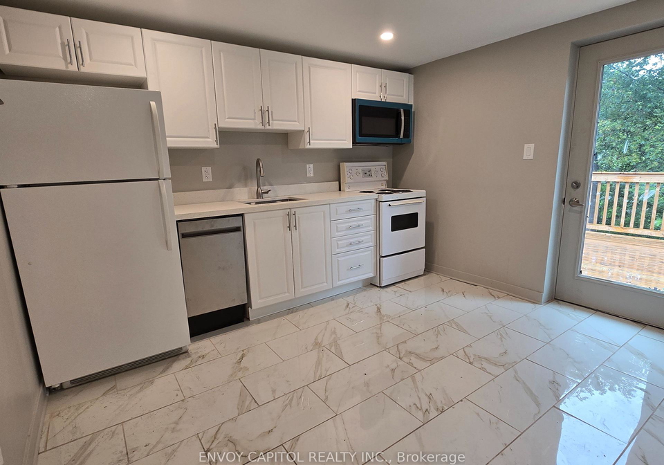 1354-queen-street-e-toronto-toronto-ontario-e13816596