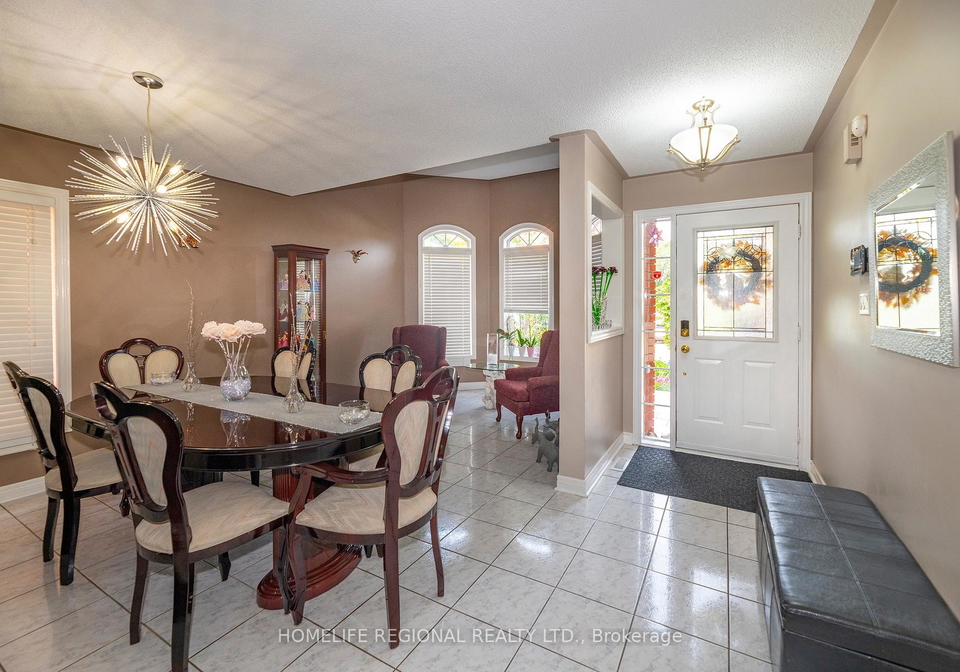 40-arnold-crescent-whitby-ontario-e13817154