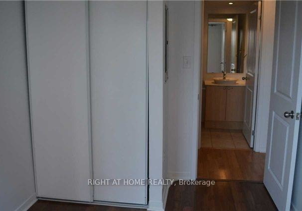 3florence-wyle-lane-toronto-toronto-ontario-e13817322