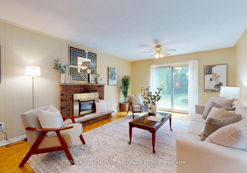 33-pepper-tree-drive-toronto-scarborough-ontario-e13817542