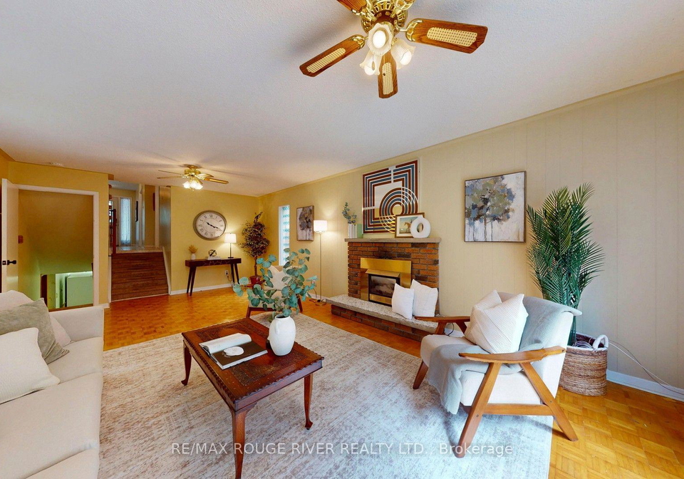 33-pepper-tree-drive-toronto-scarborough-ontario-e13817542