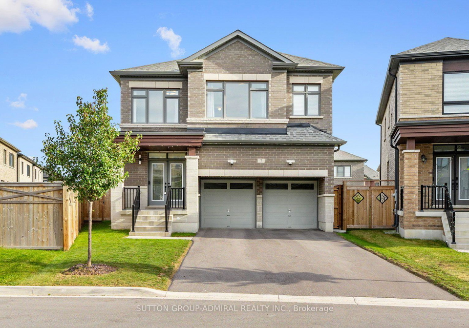 7-priory-drive-whitby-ontario-e13817780