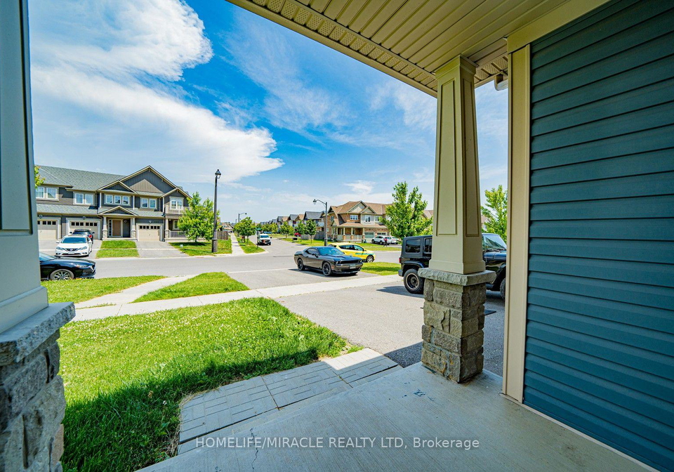2352-steeplechase-street-oshawa-ontario-e13817854