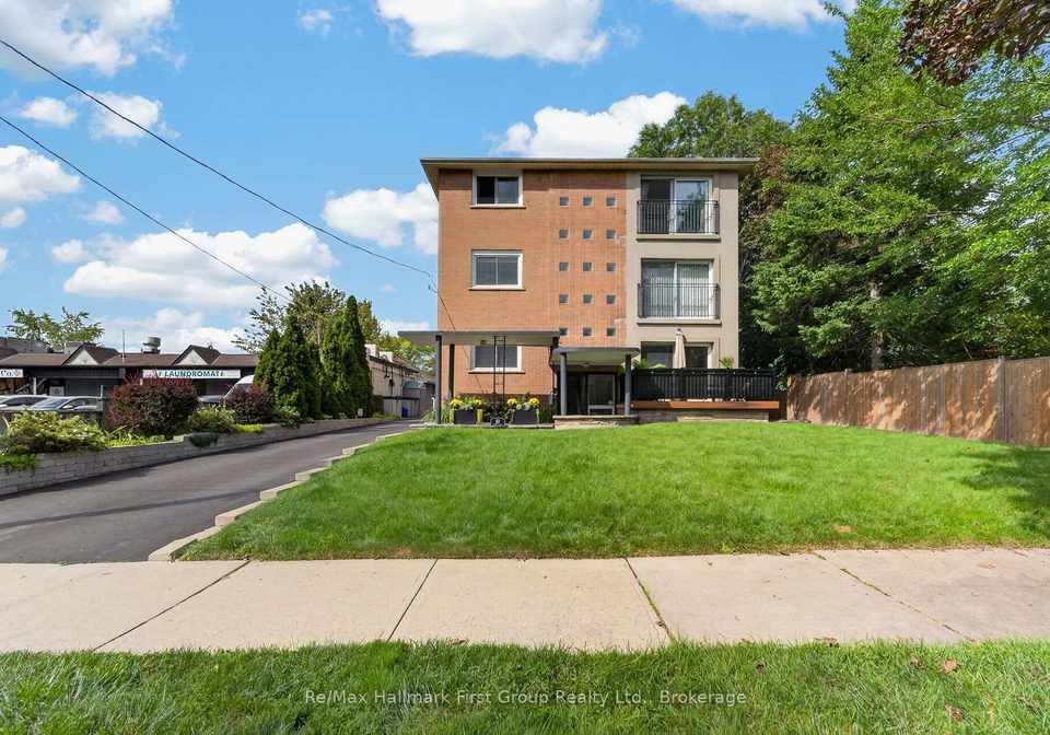 10-lincoln-street-ajax-ontario-e13818006
