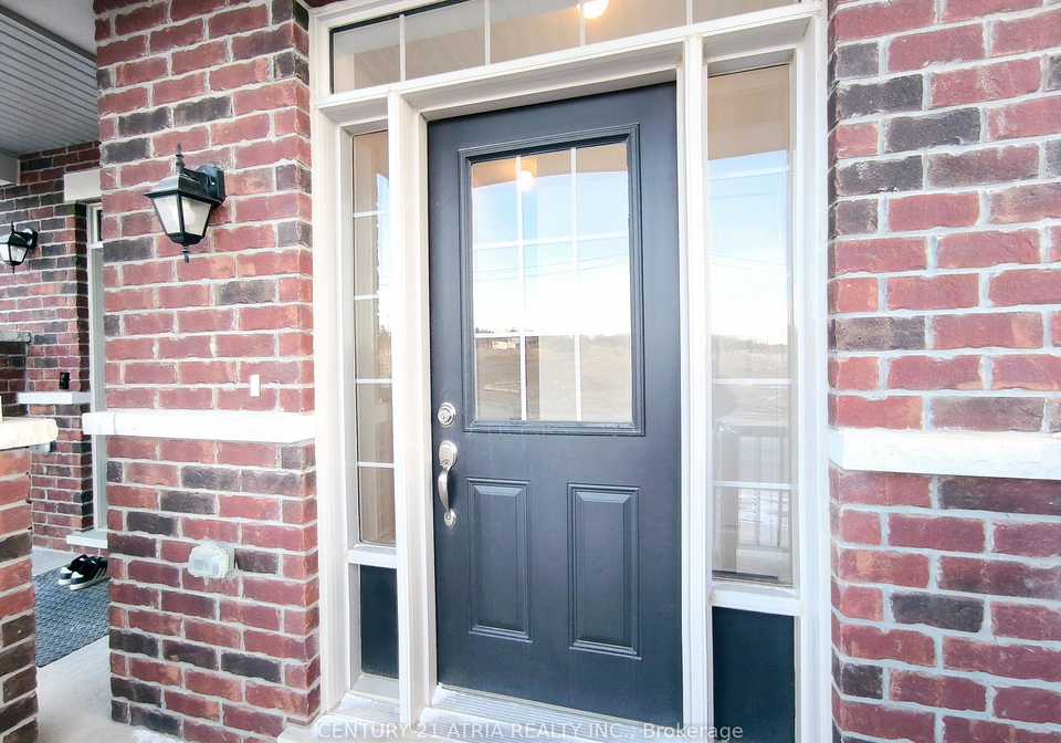 913-elizabeth-mckenzie-drive-pickering-ontario-e13818600