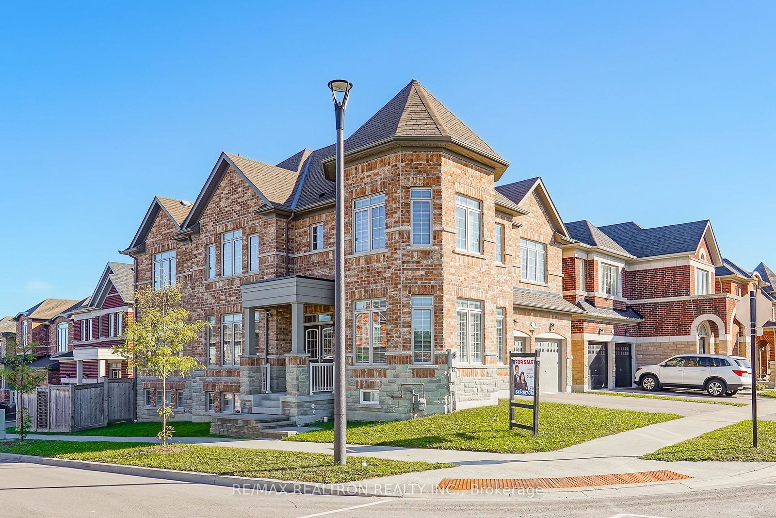 2431-hibiscus-drive-pickering-ontario-e13818646