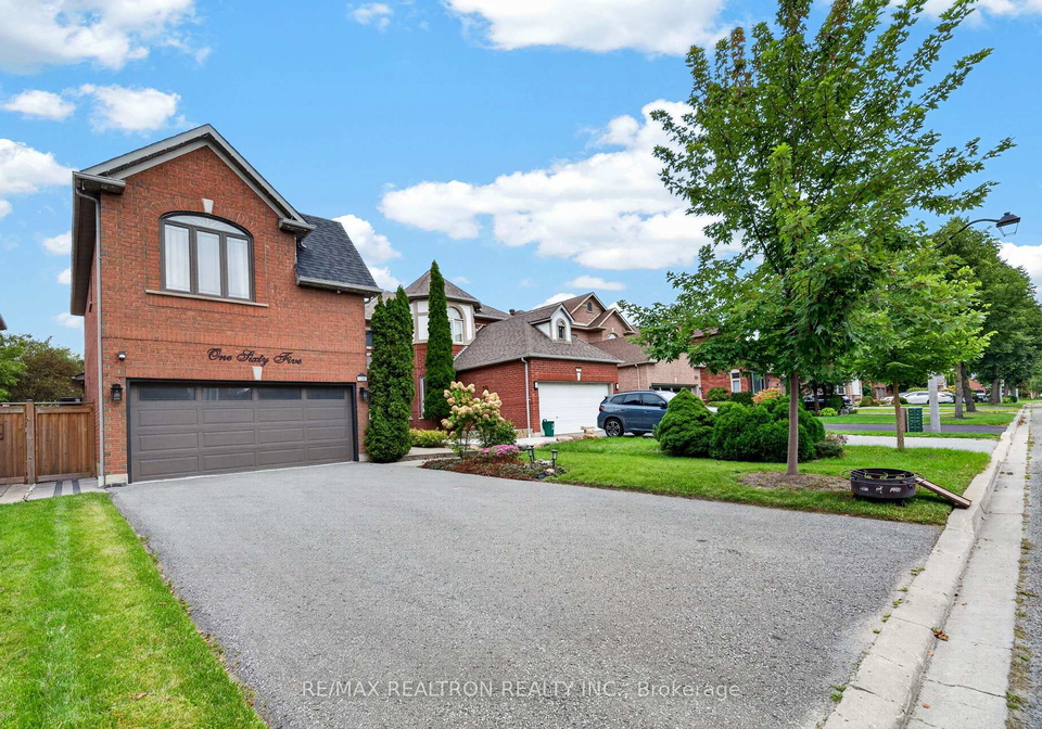 165-thicket-crescent-pickering-ontario-e13818990