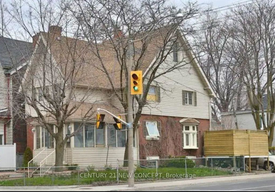 233-pape-avenue-toronto-toronto-ontario-e13819124