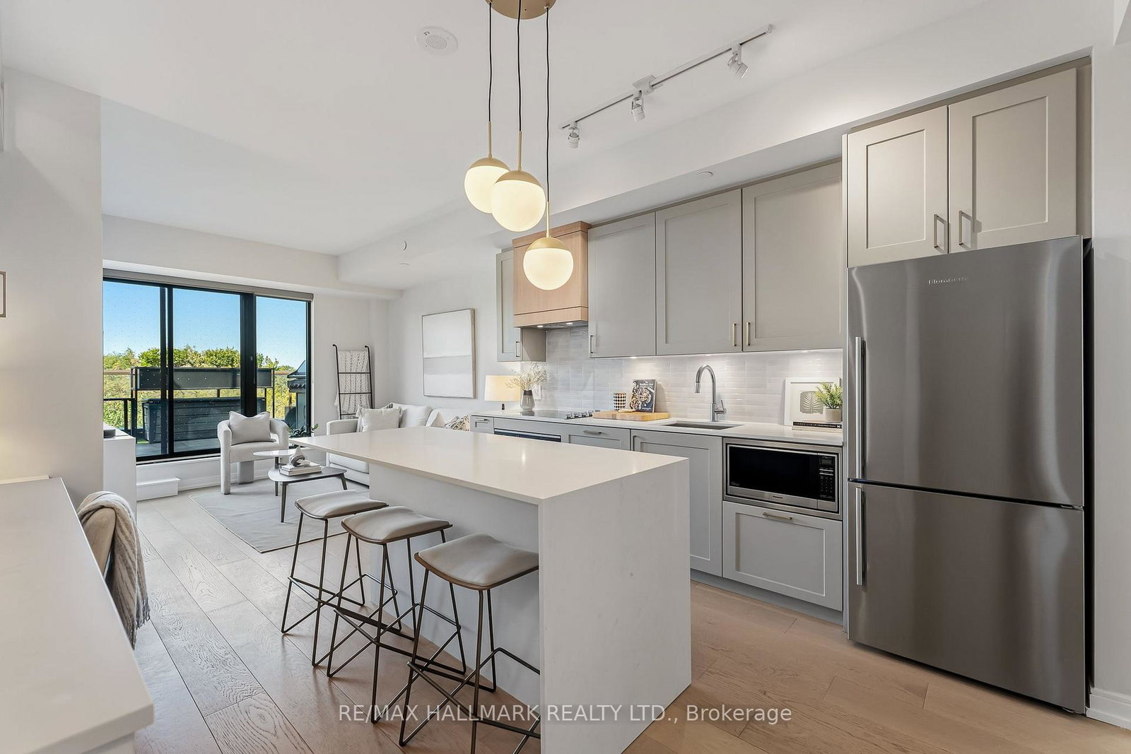 1100-kingston-road-toronto-scarborough-ontario-e13820160