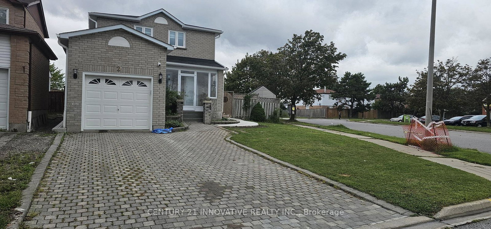 2-blackburn-crescent-ajax-ontario-e13820280