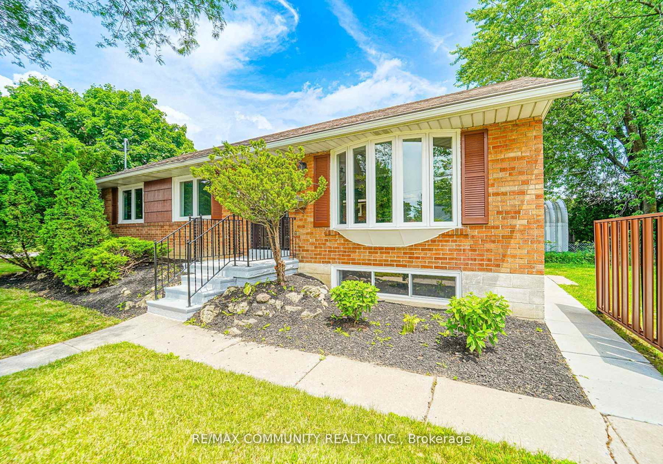 43-christina-crescent-toronto-scarborough-ontario-e13820832