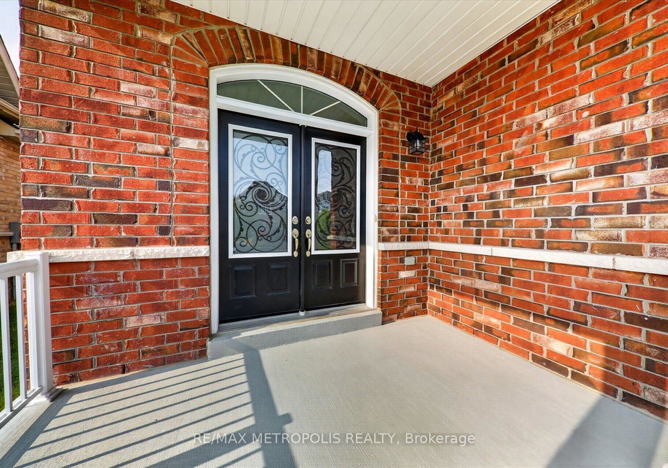 749-black-cherry-drive-oshawa-ontario-e13821008