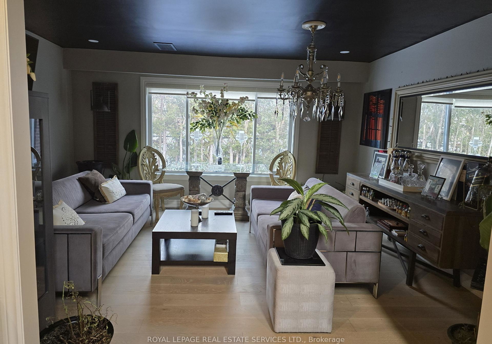 47-knightsbridge-court-whitby-ontario-e13821560