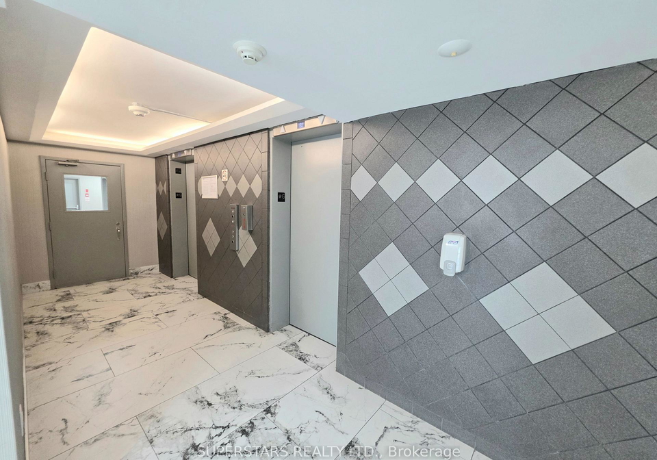 15-sewells-road-toronto-scarborough-ontario-e13821996