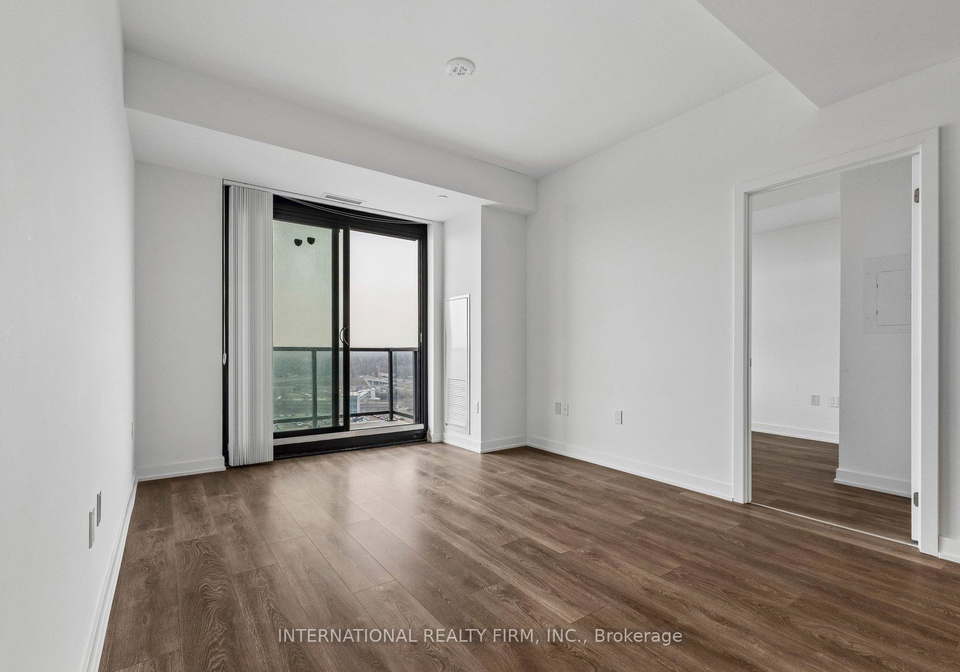 1606-charles-street-whitby-ontario-e13822082