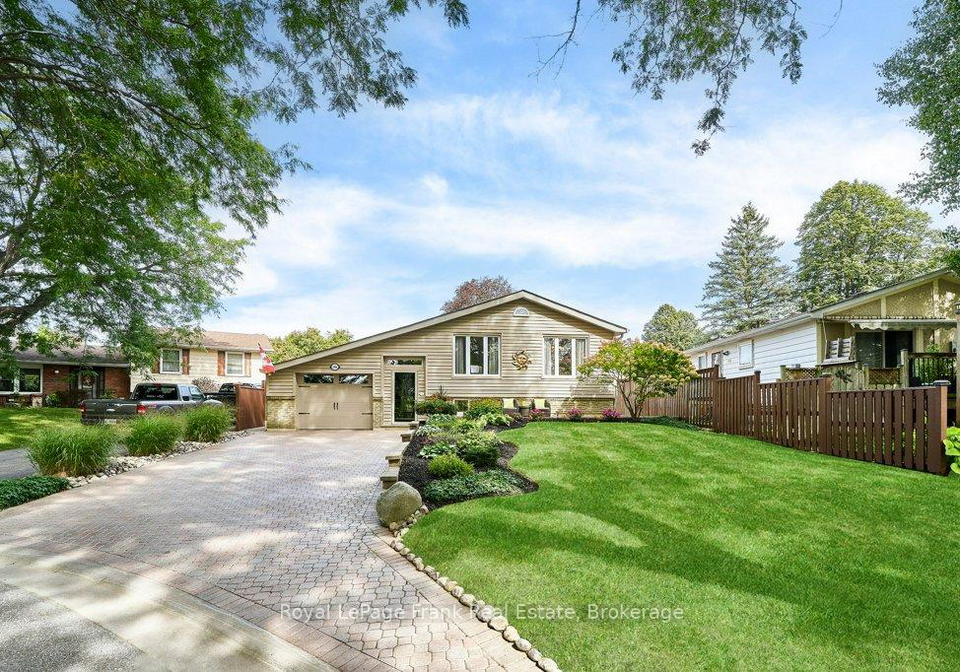 1006-cardinal-court-oshawa-ontario-e13822374