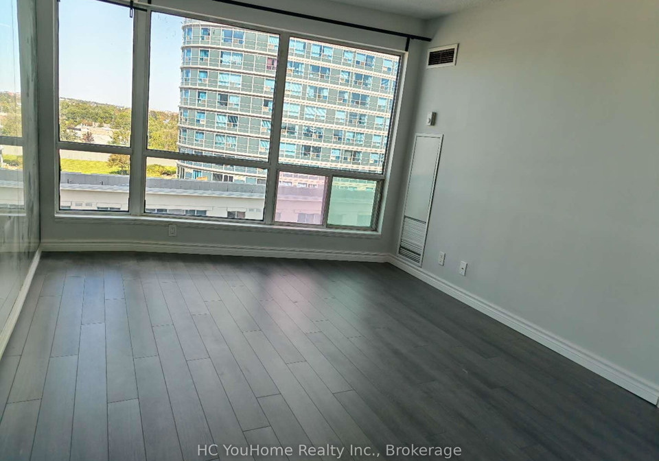 8-lee-centre-drive-toronto-scarborough-ontario-e13823320