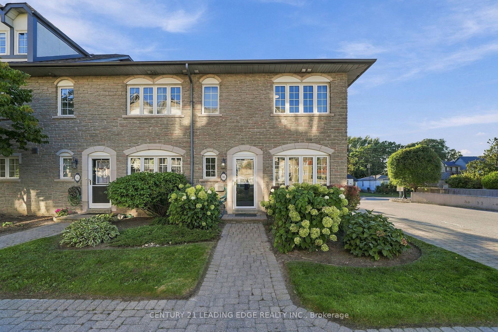 1995-royal-road-pickering-ontario-e13823402