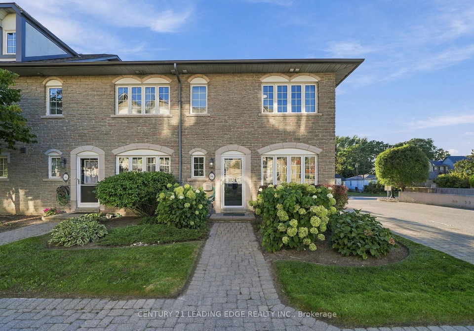 1995-royal-road-pickering-ontario-e13823402