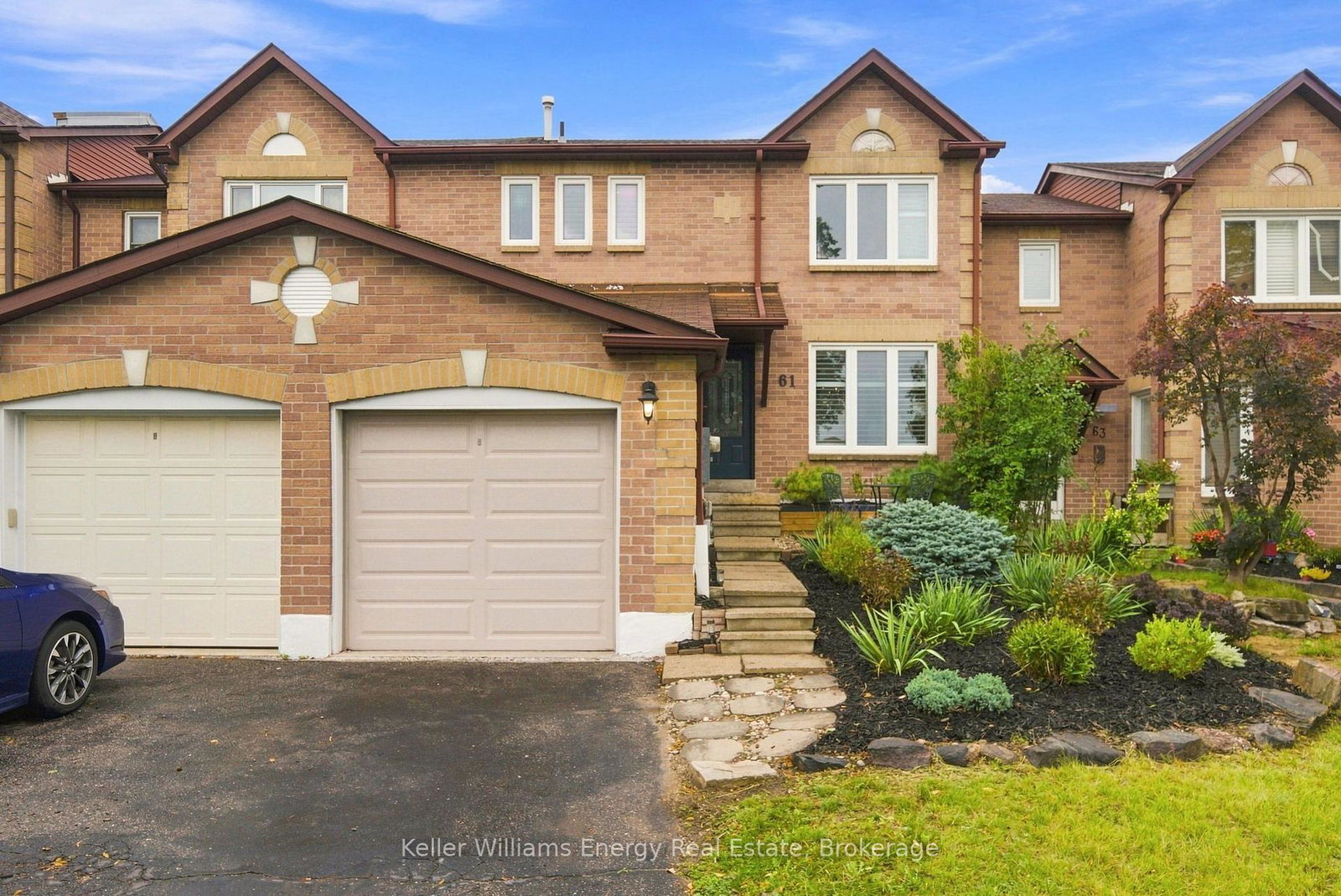 61-fernbank-place-whitby-ontario-e13823450