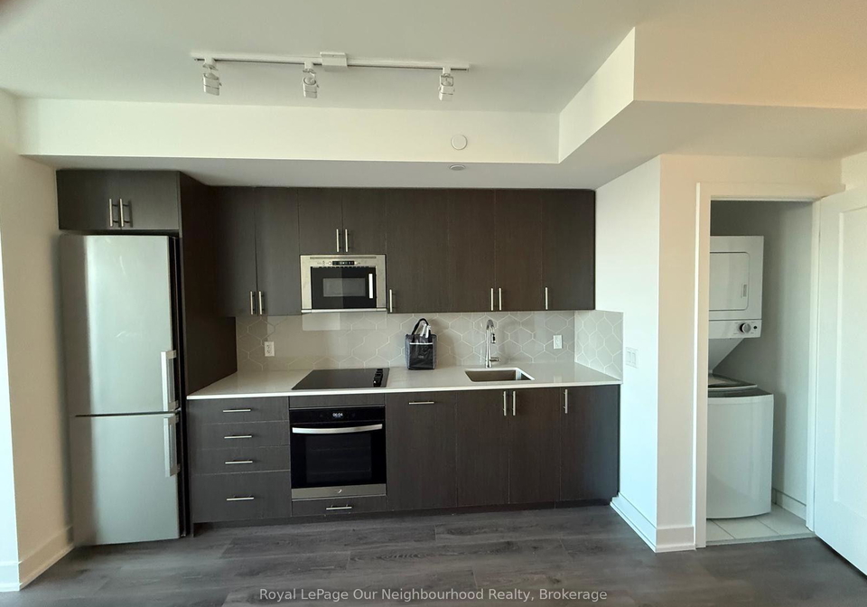 2545-n-simcoe-street-n-oshawa-ontario-e13823734