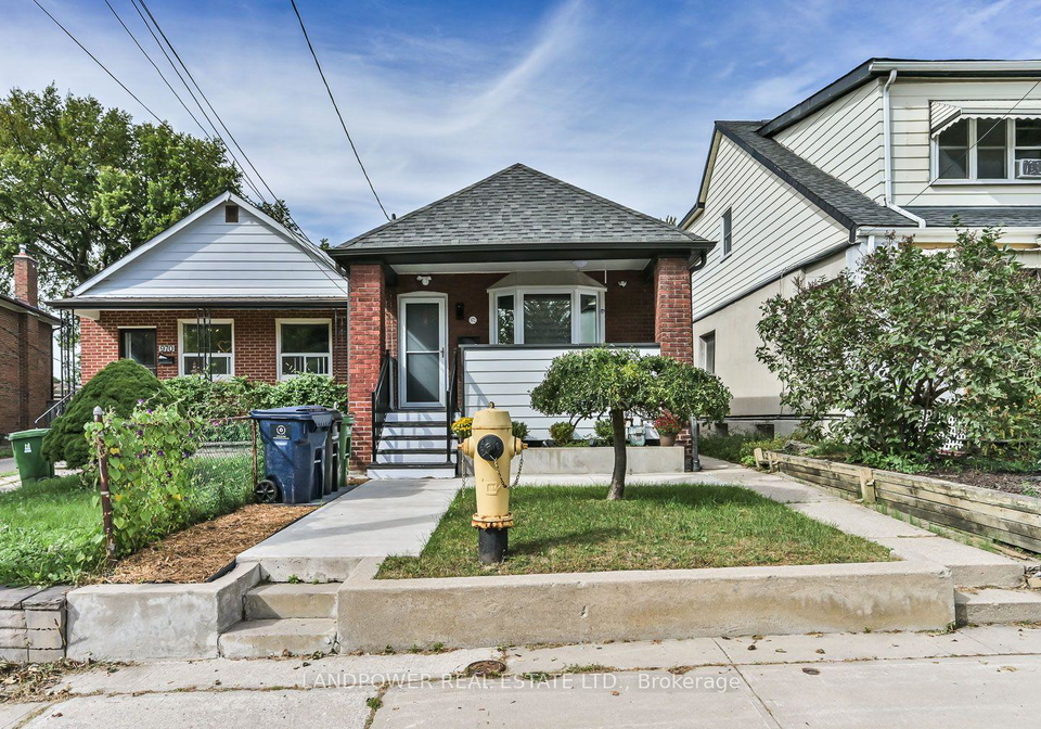 972-cosburn-avenue-toronto-east-york-ontario-e13824222