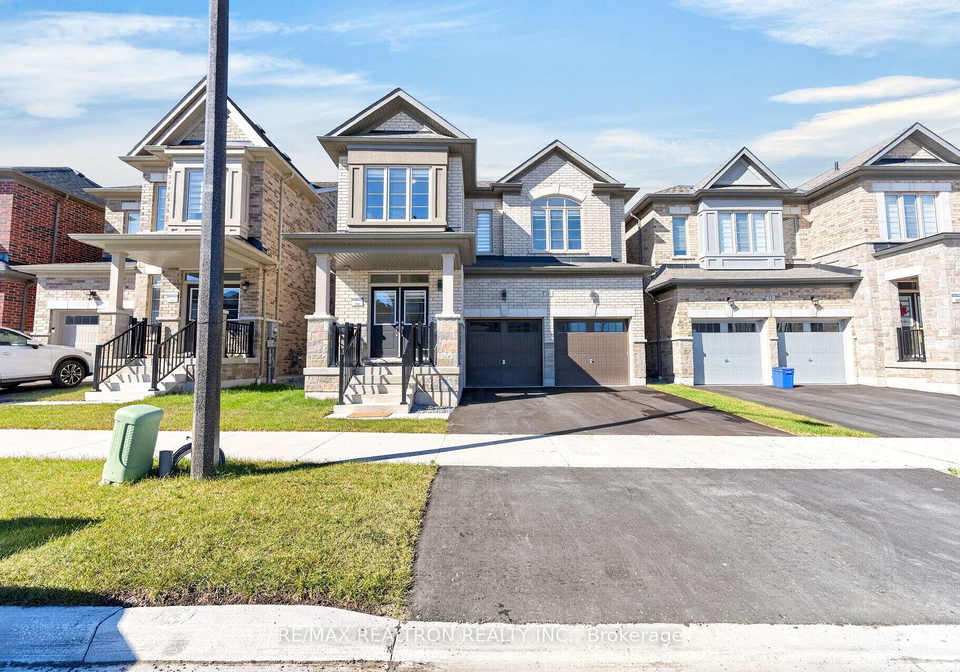 10-fire-king-drive-whitby-ontario-e13824280