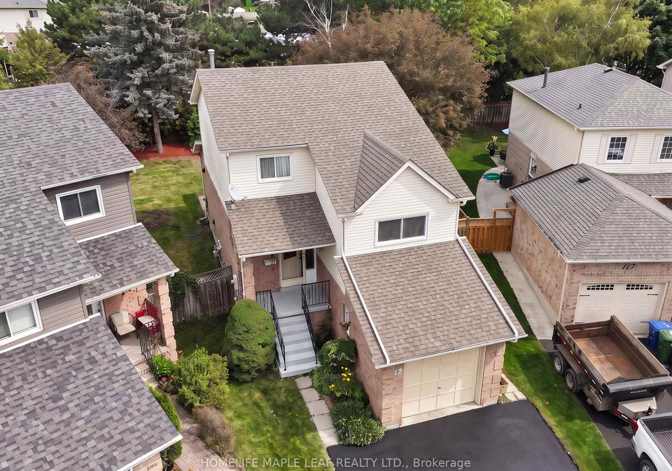 12-giles-court-whitby-ontario-e13824922