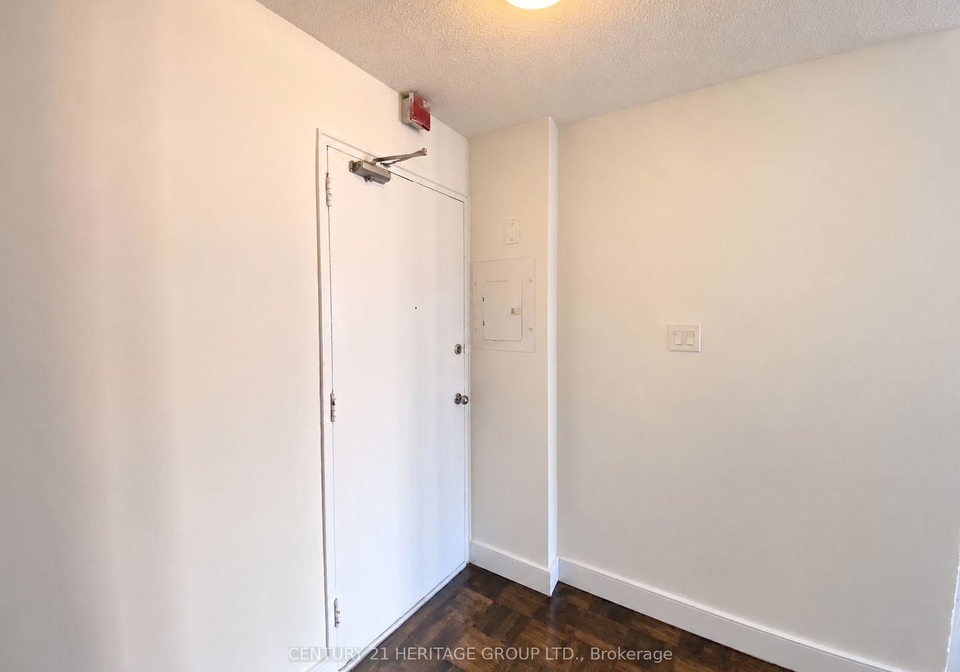 3101-eglinton-avenue-e-toronto-scarborough-ontario-e13825286