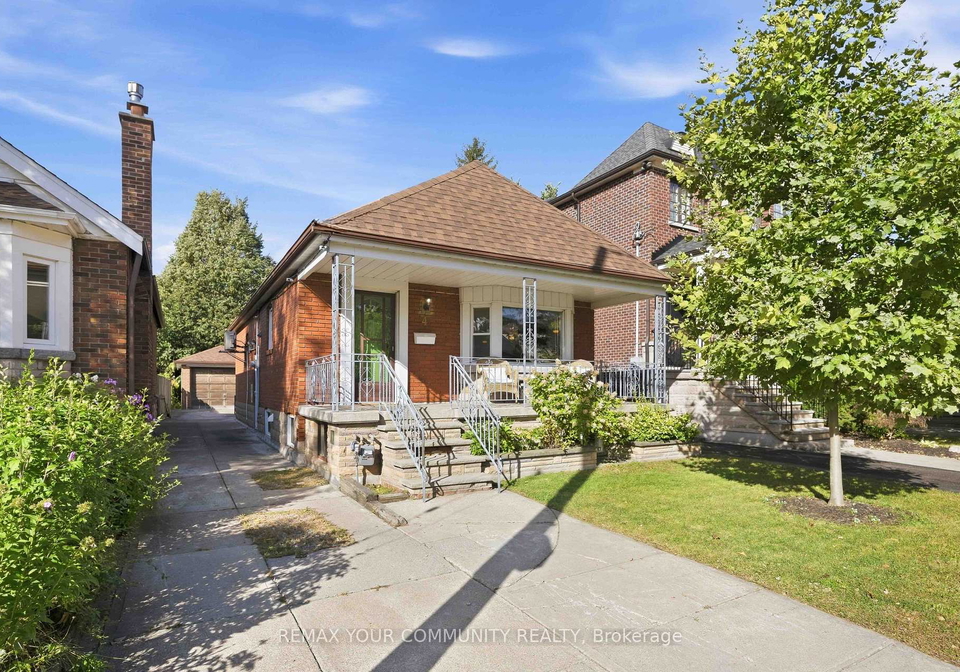 4-crestland-avenue-toronto-east-york-ontario-e13825898